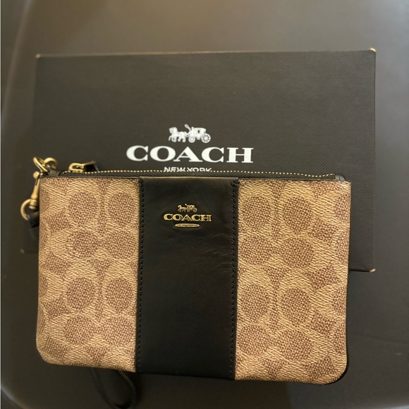 Coach Tan and Black Signature Wristlet 🍁🍂 - Picture 1 of 4